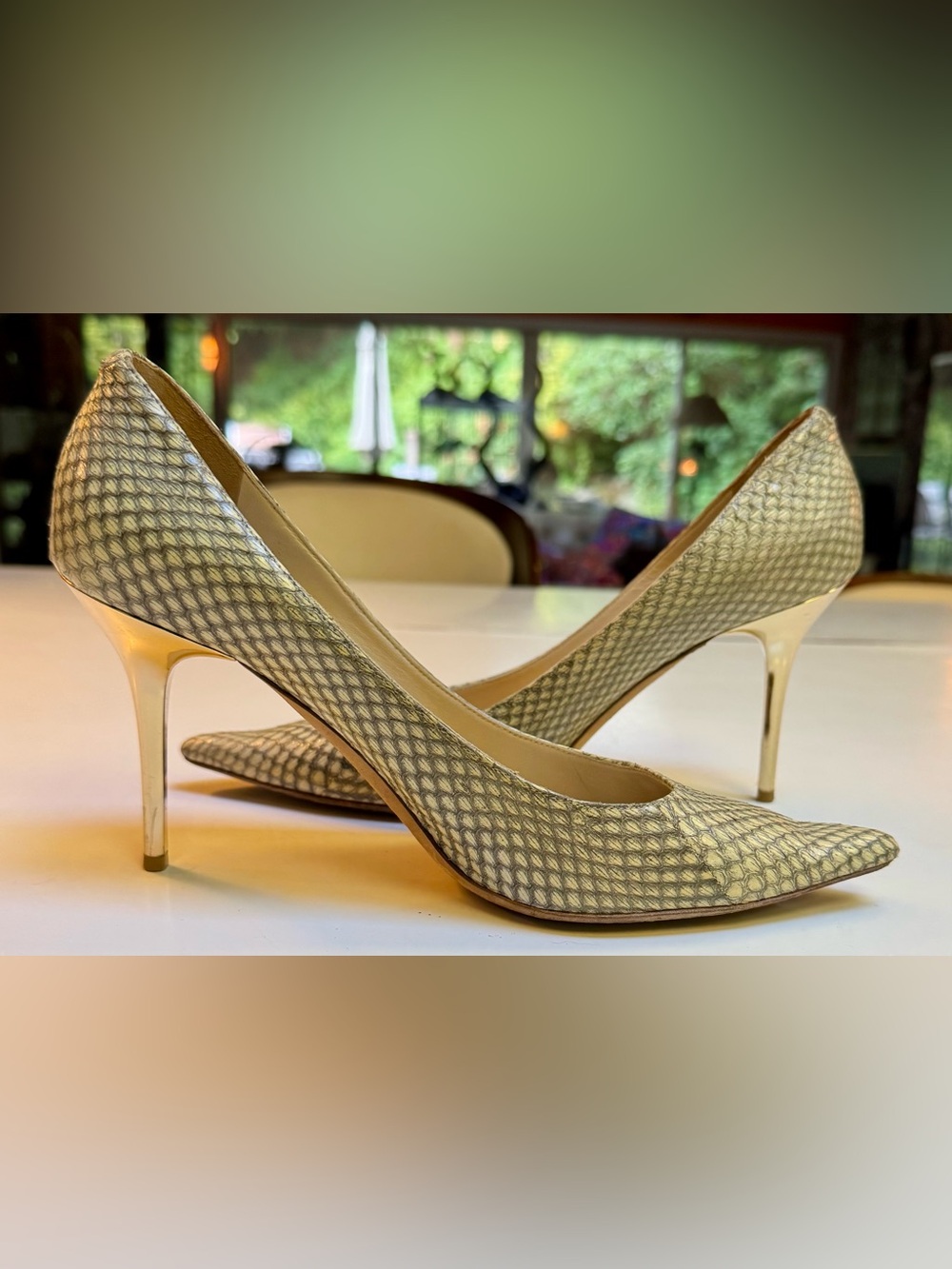 Jimmy Choo London, snake skin pointy toe gold heeled pumps size 39 Italy VGC